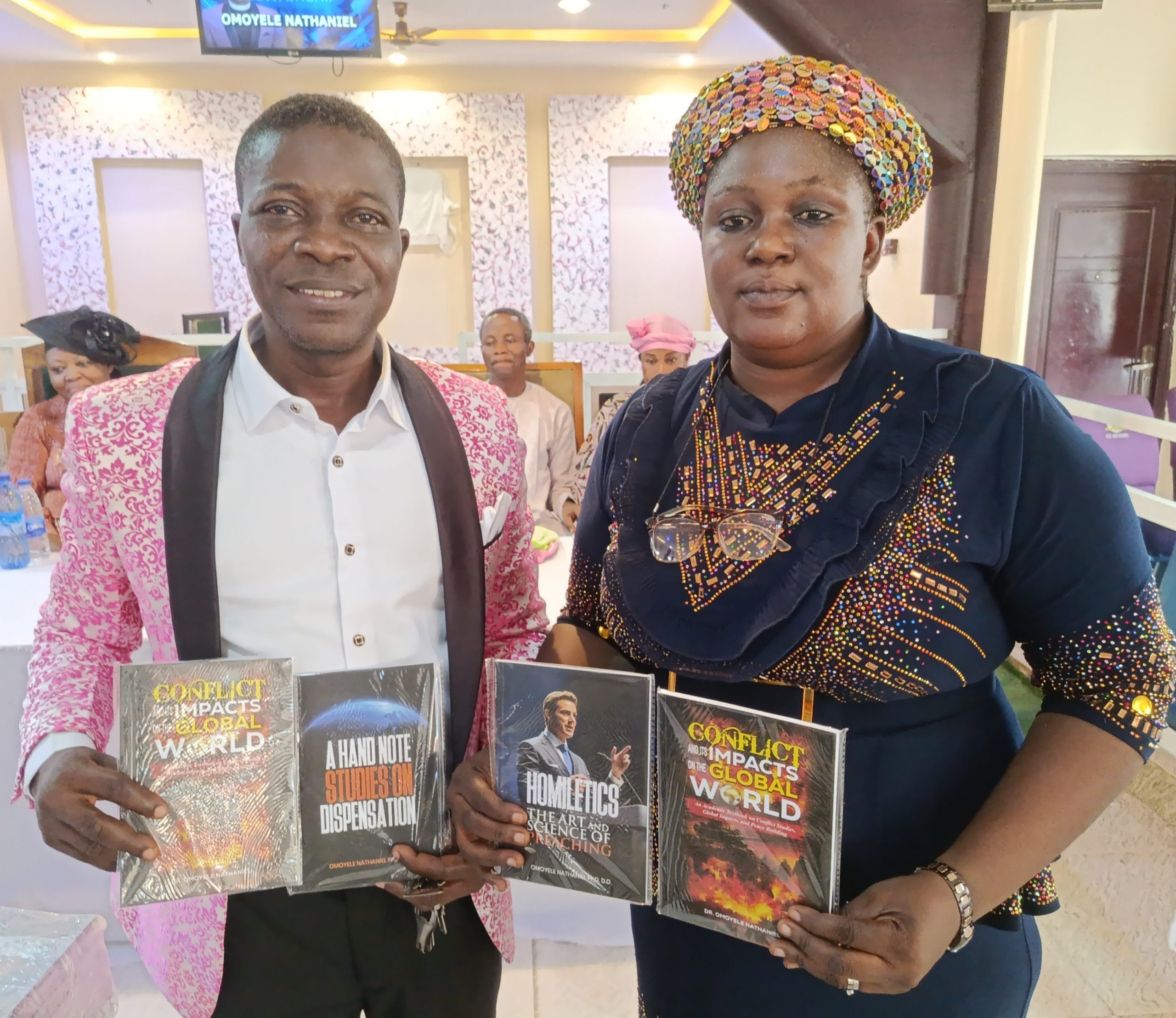 Cleric launches three books, advocates amicable resolution of global conflict
