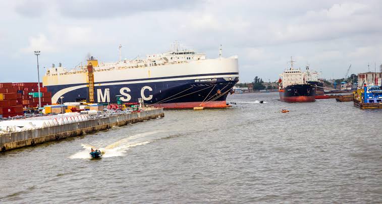 Lagos ports receive 9 ships, await 22 others