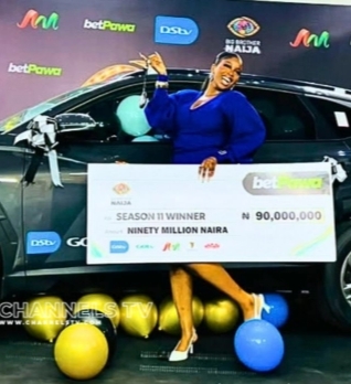 BBNaija winner, Temi Nkem receives her prize of N90m, SUV
